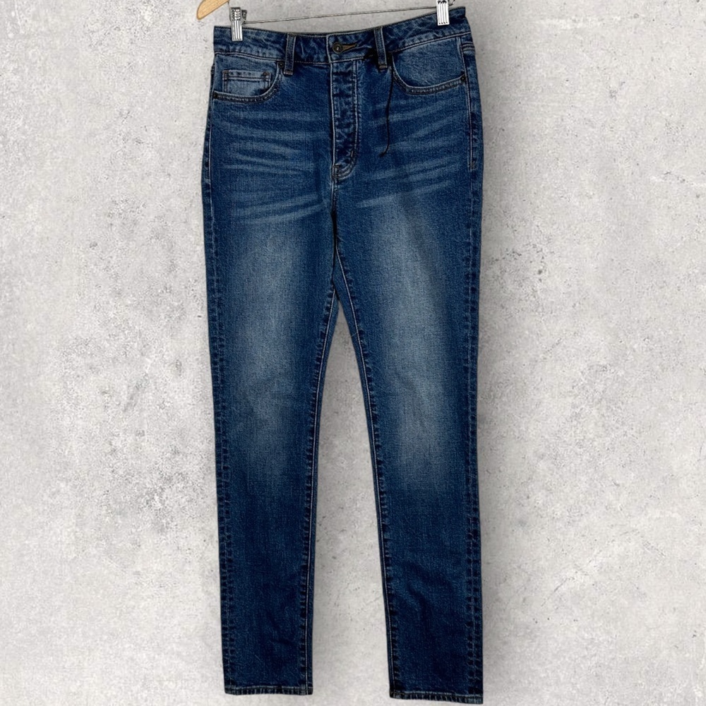 NEW Six Week Residency Blue Slim Straight Jeans Size 29 Denim Leather Patch Jean